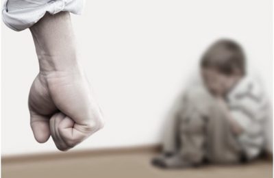 30 kwietnia – Światowy Dzień Sprzeciwu Wobec Bicia Dzieci 30 kwietnia – Światowy Dzień Sprzeciwu Wobec Bicia Dzieci
